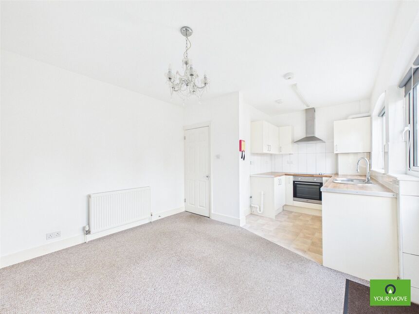 Kitchen / Dining Area