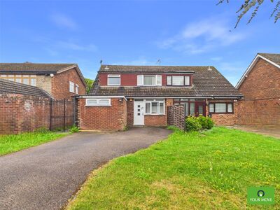 4 bedroom Semi Detached House for sale