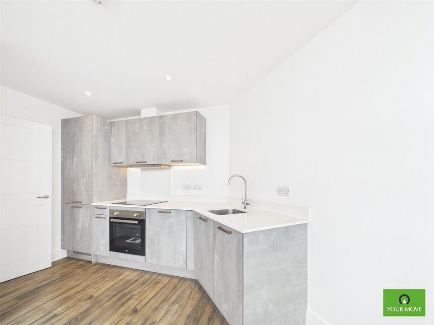 Kitchen / Living Area