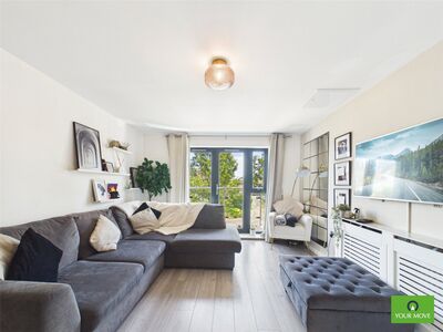 2 bedroom Flat for sale