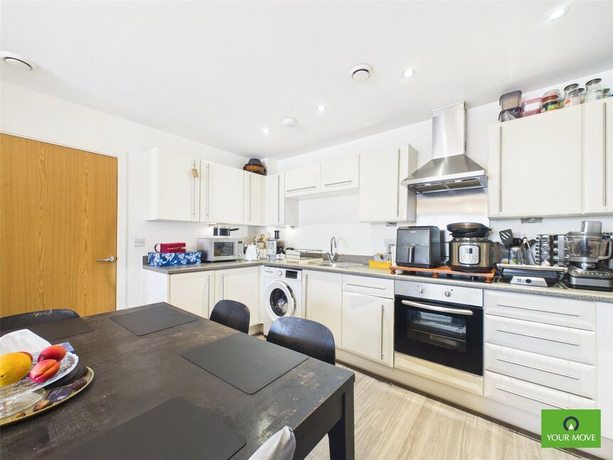 Kitchen / Living Room