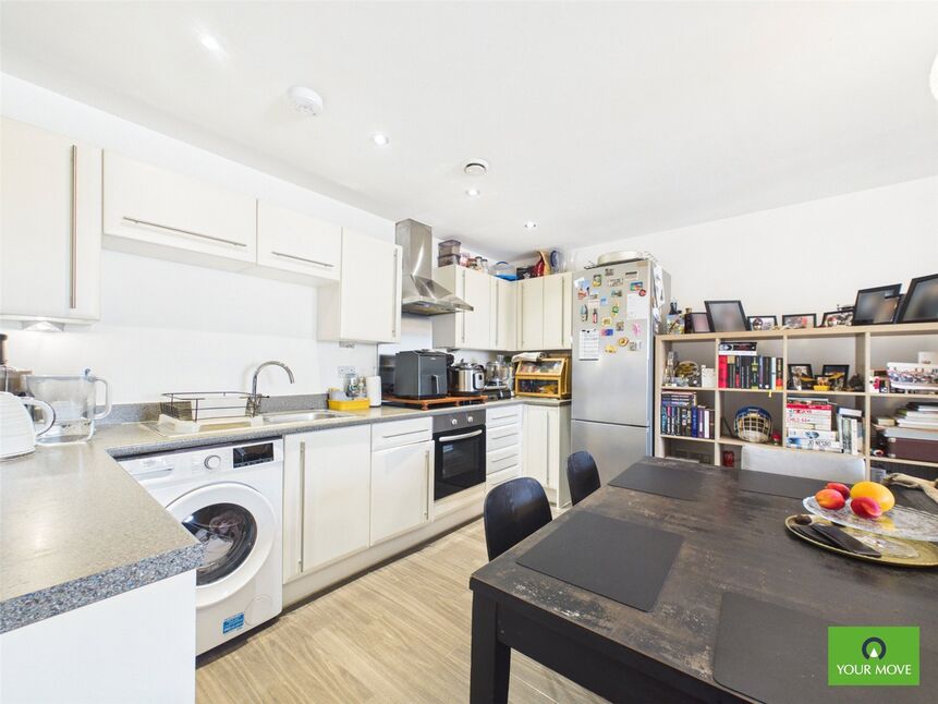 Kitchen / Living Room