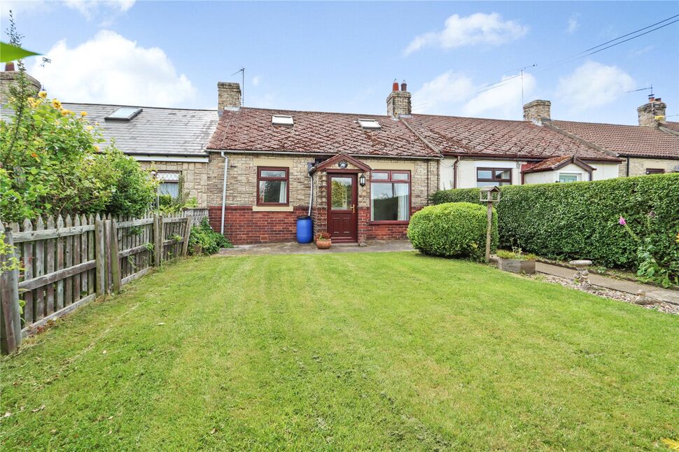 4 bedroom Semi Detached House for sale, Leazes View, Rowlands Gill