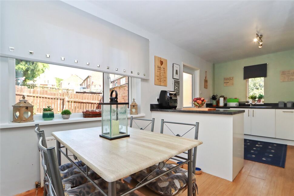 4 bedroom Semi Detached House for sale, Leazes View, Rowlands Gill