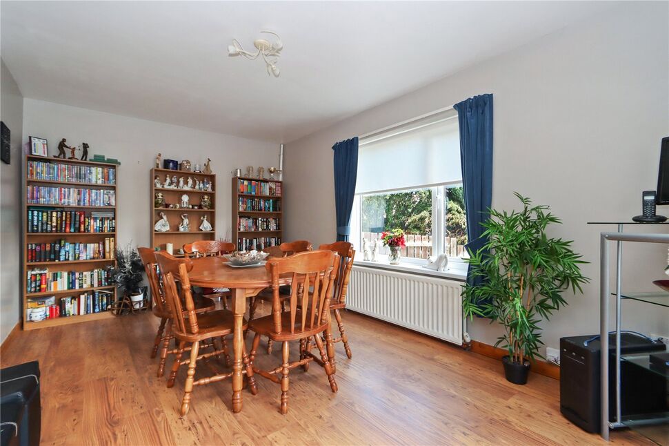 4 bedroom Semi Detached House for sale, Leazes View, Rowlands Gill
