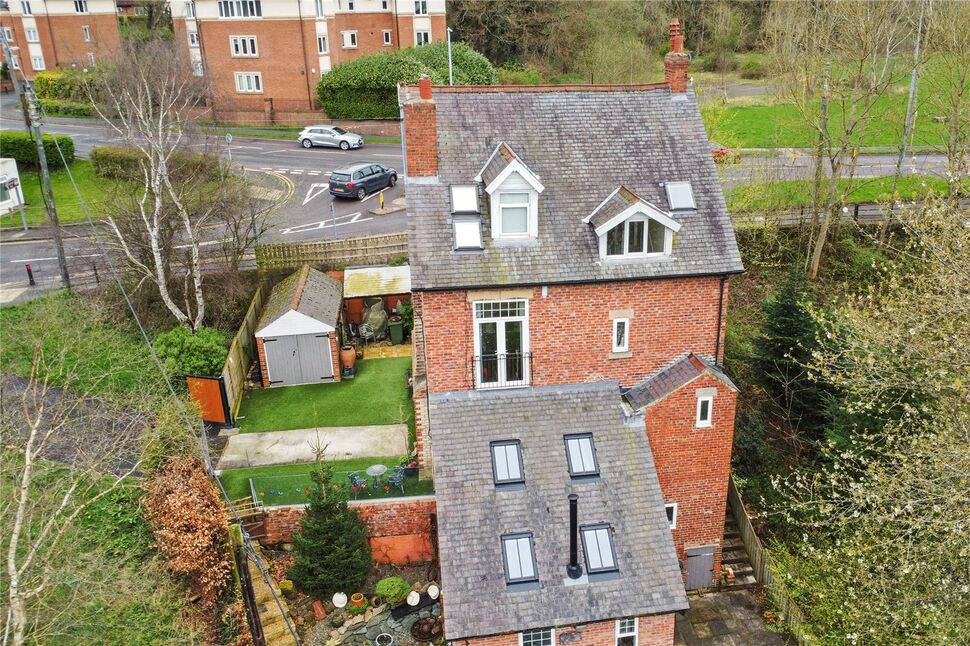 6 bedroom Detached House for sale, Burnopfield Road, Rowlands Gill