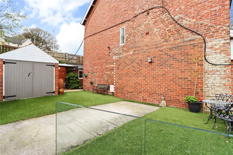 6 bedroom Detached House for sale, Burnopfield Road, Rowlands Gill