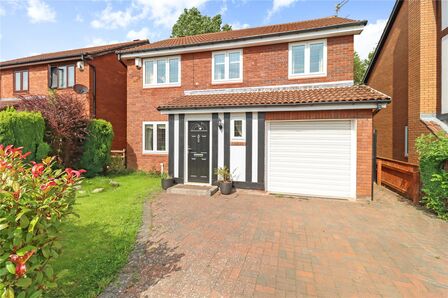Dominies Close, 4 bedroom Detached House for sale, £325,000