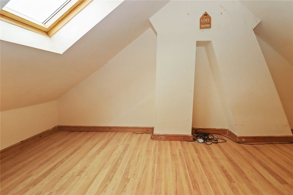 Loft Room 1