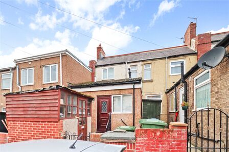 1 bedroom Mid Terrace House for sale