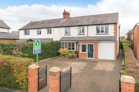5 bedroom Semi Detached House for sale