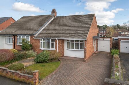 2 bedroom Semi Detached Bungalow for sale