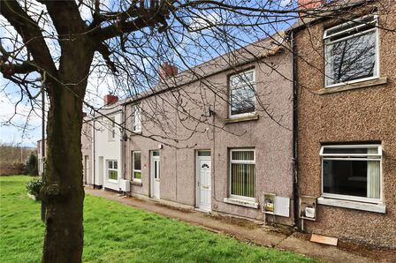 2 bedroom Mid Terrace House for sale