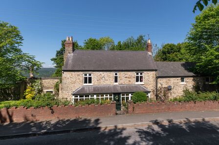 High Friarside Farm House, 4 bedroom Detached House for sale, £750,000