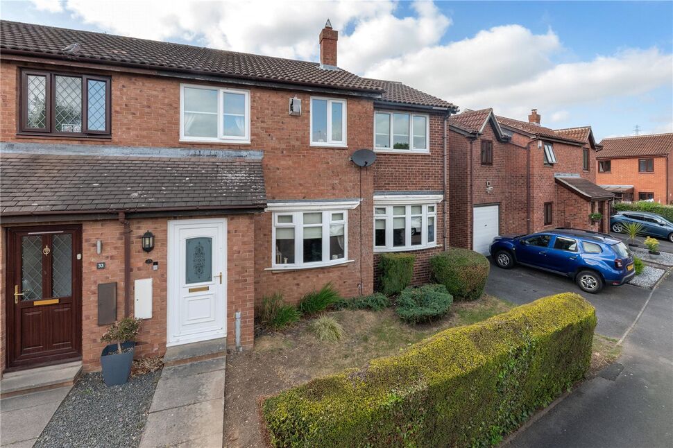 4 bedroom Semi Detached House for sale