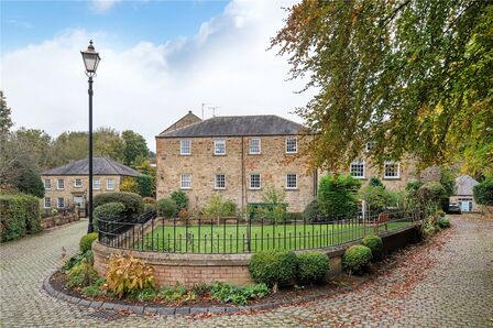 2 bedroom  Flat for sale