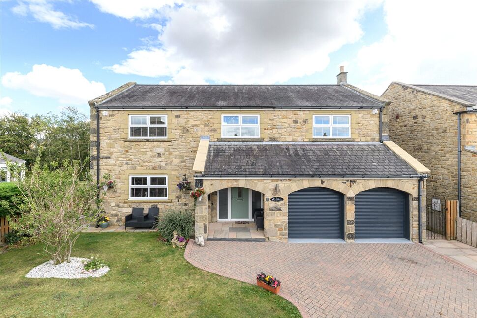 Main image of 4 bedroom Detached House for sale, High Spen Court, High Spen, Tyne and Wear, NE39