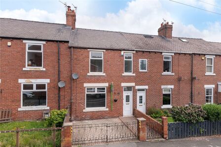3 bedroom Mid Terrace House for sale