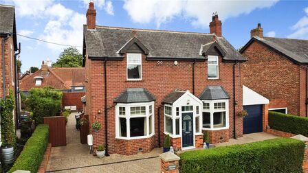 Wingrove, 4 bedroom Detached House for sale, £600,000