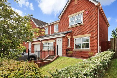 Dobson Close, 3 bedroom Semi Detached House for sale, £219,995