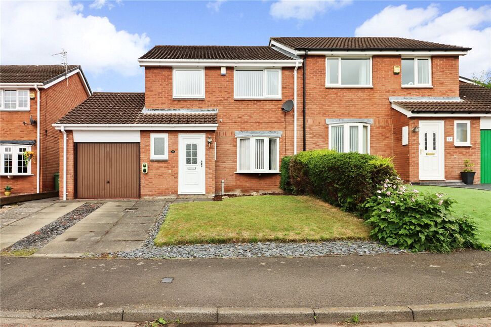 Main image of 3 bedroom Semi Detached House for sale, Spen Burn, High Spen, Tyne and Wear, NE39