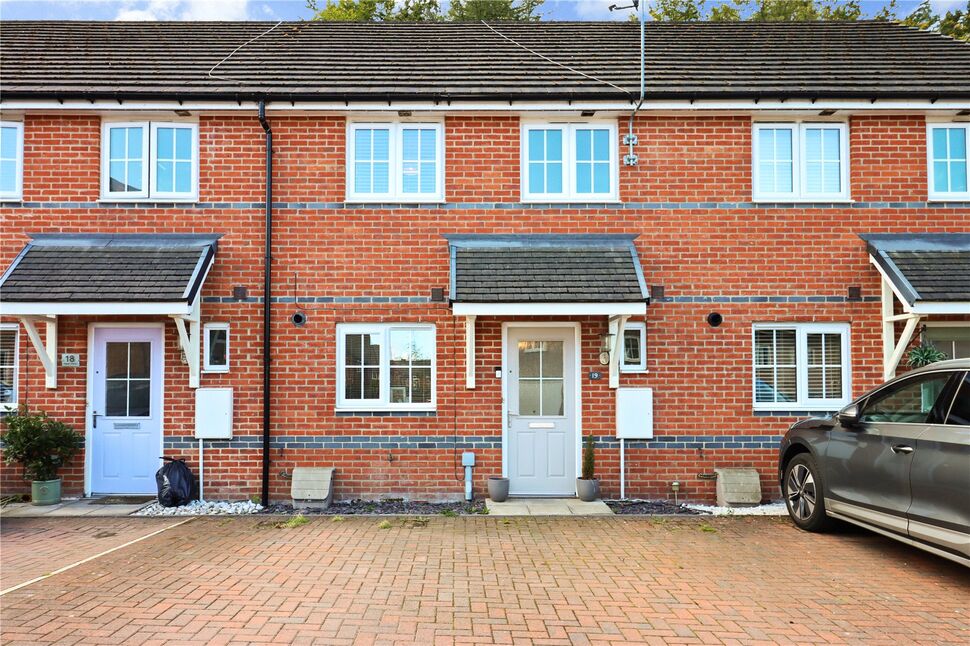 Main image of 3 bedroom Mid Terrace House to rent, Aspen Grove, Burnopfield, Durham, NE16