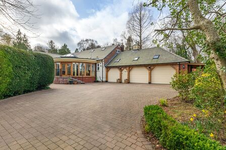 Long Close Road, 5 bedroom Detached Bungalow for sale, &pound;650,000