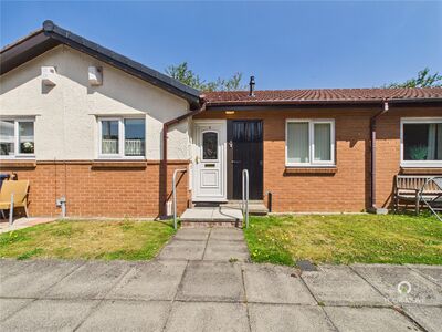 2 bedroom Mid Terrace Bungalow for sale