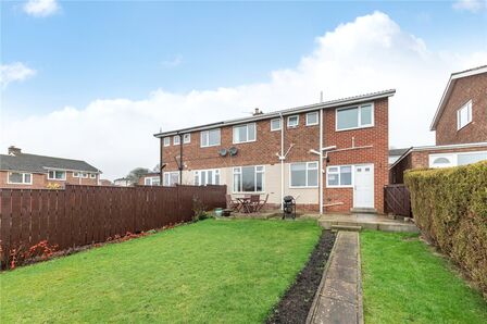 Ashtree Close, 4 bedroom Semi Detached House for sale, &pound;275,000