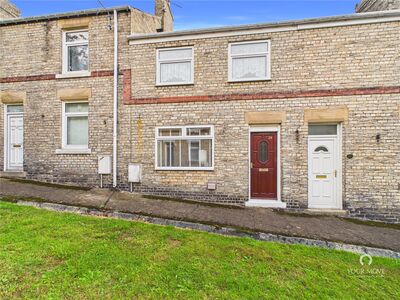 Wear Street, 3 bedroom Mid Terrace House for sale, &pound;60,000