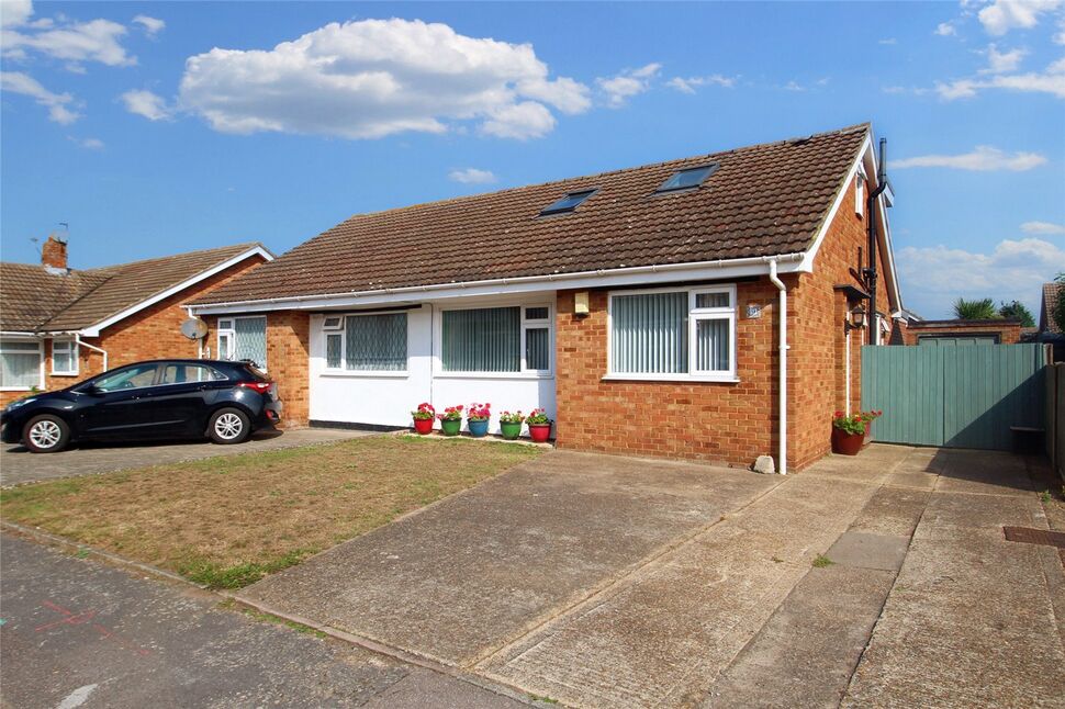3 bedroom Semi Detached Bungalow for sale, Salisbury Close
