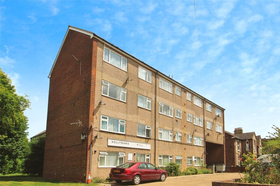 Main image of 2 bedroom Flat for sale, London Road, Sittingbourne, Kent, ME10