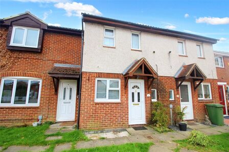 Diligent Drive, 2 bedroom Mid Terrace House for sale, £240,000
