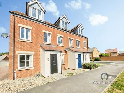 3 bedroom End Terrace House for sale