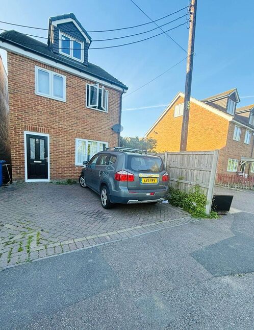 Main image of 4 bedroom Detached House for sale, Church Road, Murston, Kent, ME10