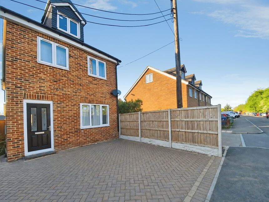 Main image of 4 bedroom Detached House for sale, Church Road, Murston, Kent, ME10