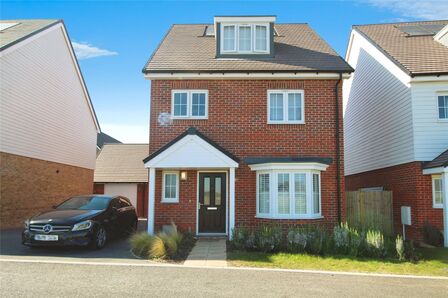 Spring Grove, 1 bedroom  Room to rent, £699 pcm
