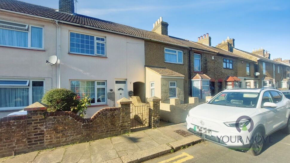 Main image of 3 bedroom End Terrace House to rent, Harold Road, Sittingbourne, Kent, ME10