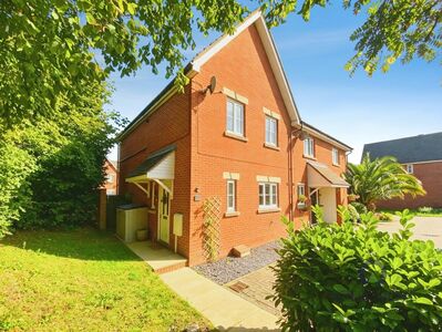 3 bedroom End Terrace House for sale
