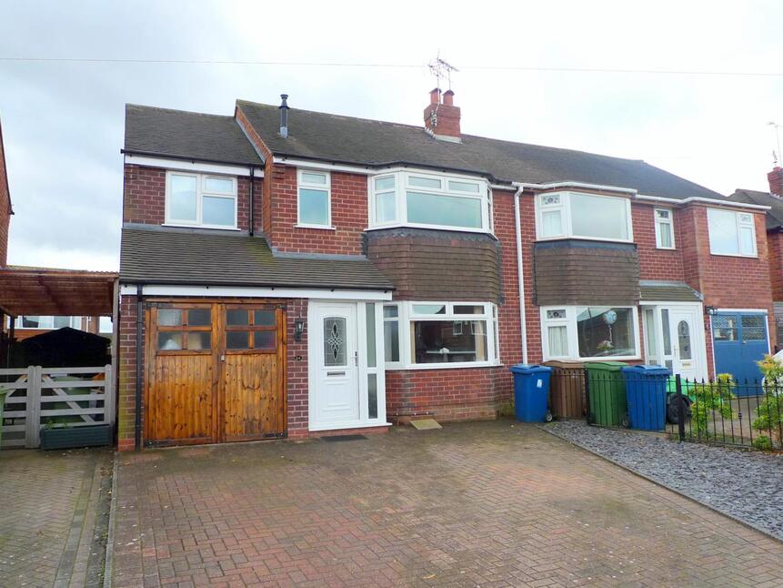 Main image of 4 bedroom Semi Detached House to rent, Woodstock Road, Stafford, ST17