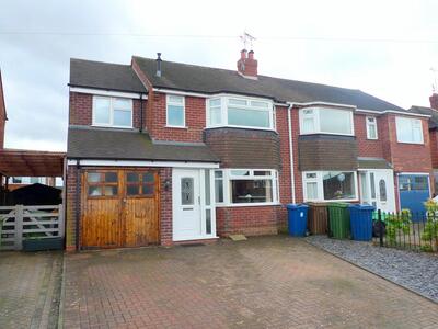 Woodstock Road, 4 bedroom Semi Detached House to rent, £1,200 pcm