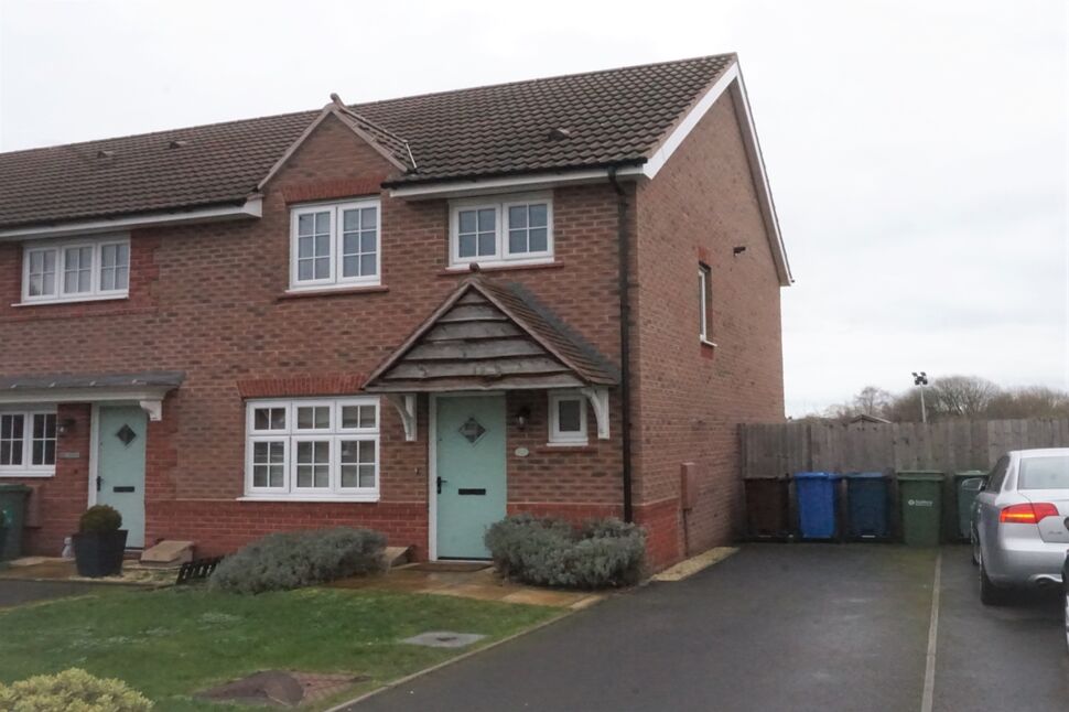 Main image of 3 bedroom Mid Terrace House to rent, Campion Grove, Stafford, ST16
