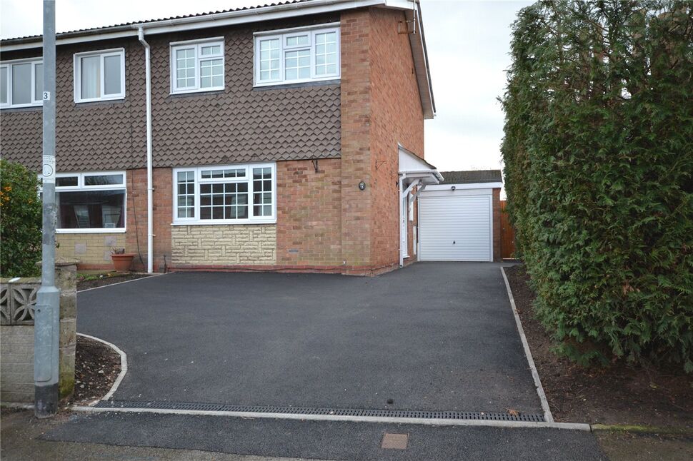 Main image of 3 bedroom Semi Detached House to rent, Trent Close, Stafford, Staffordshire, ST17