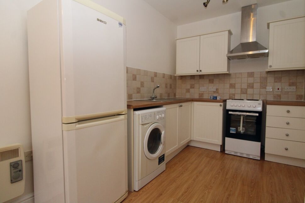 Main image of 1 bedroom Flat to rent, Charles Street, Sheerness, Kent, ME12