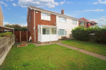 Orchard Way, 4 bedroom Semi Detached House for sale, £330,000