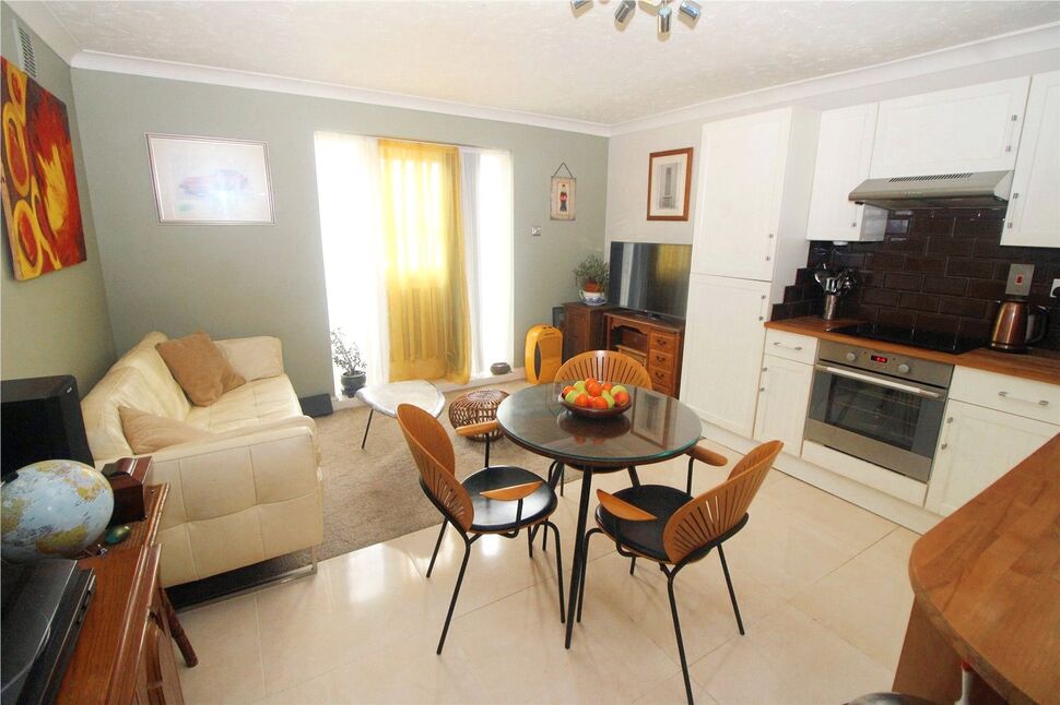 1 bedroom  Flat for sale