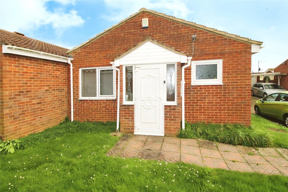 2 bedroom Semi Detached Bungalow for sale