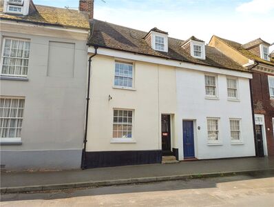 High Street, 2 bedroom Mid Terrace House for sale, £250,000