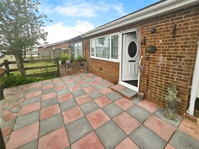 1 bedroom Semi Detached Bungalow for sale