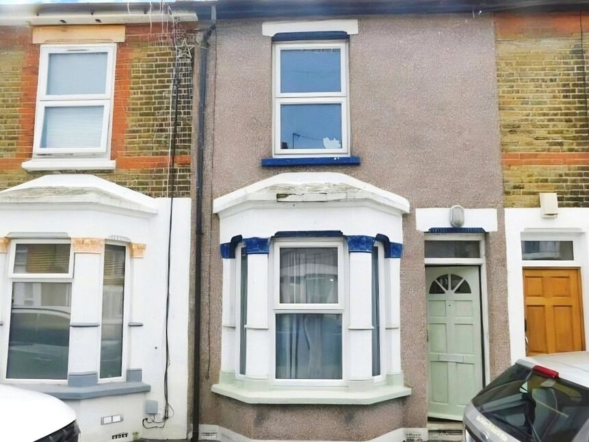 Main image of 3 bedroom Mid Terrace House for sale, Jefferson Road, Sheerness, Kent, ME12